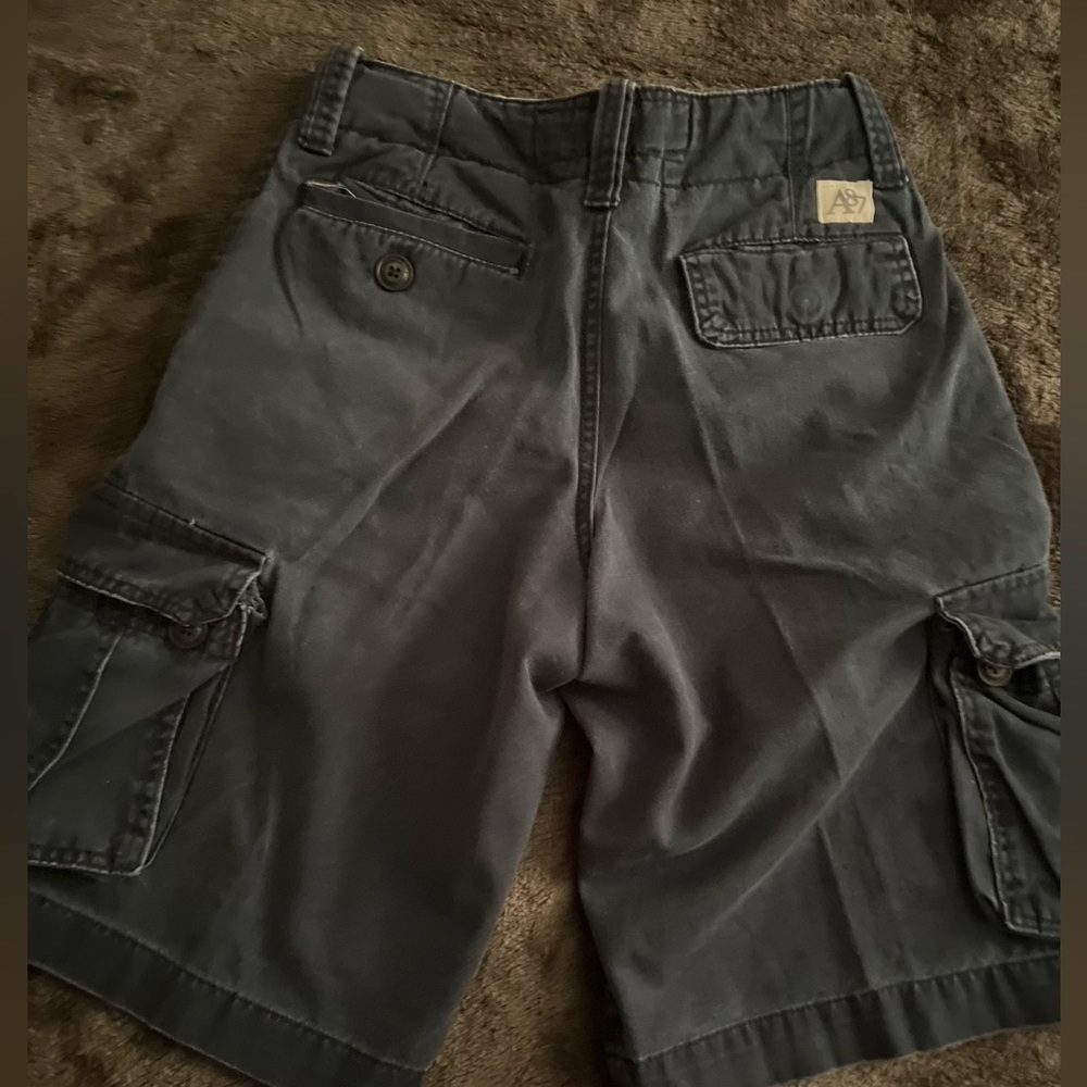 Shorts - Picture 2 of 3